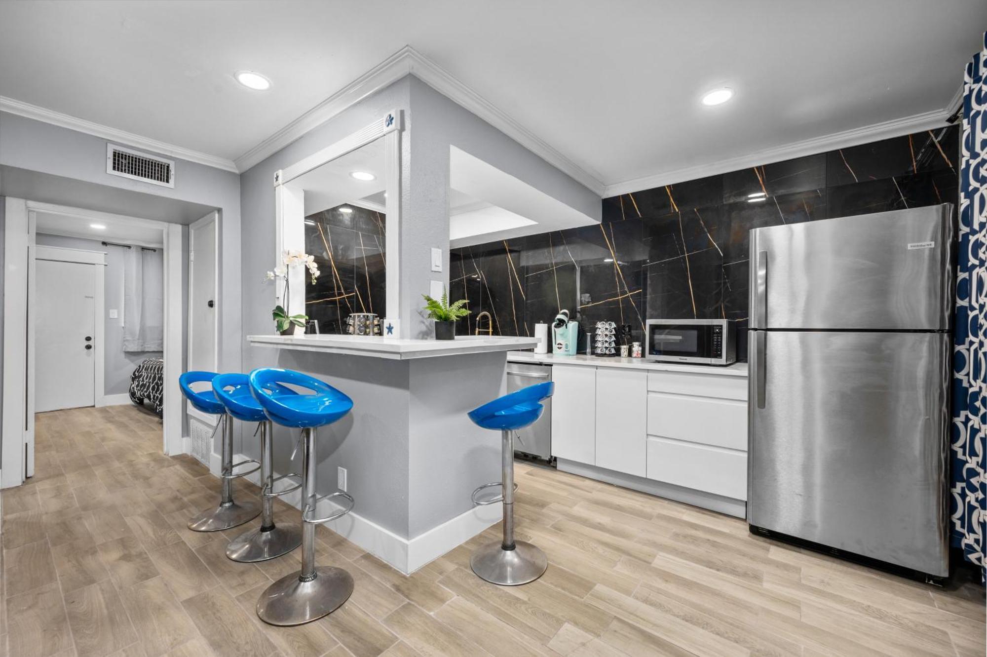 Apartamento Bright & Airy Apt Close To Everything With Free Park Houston Exterior foto